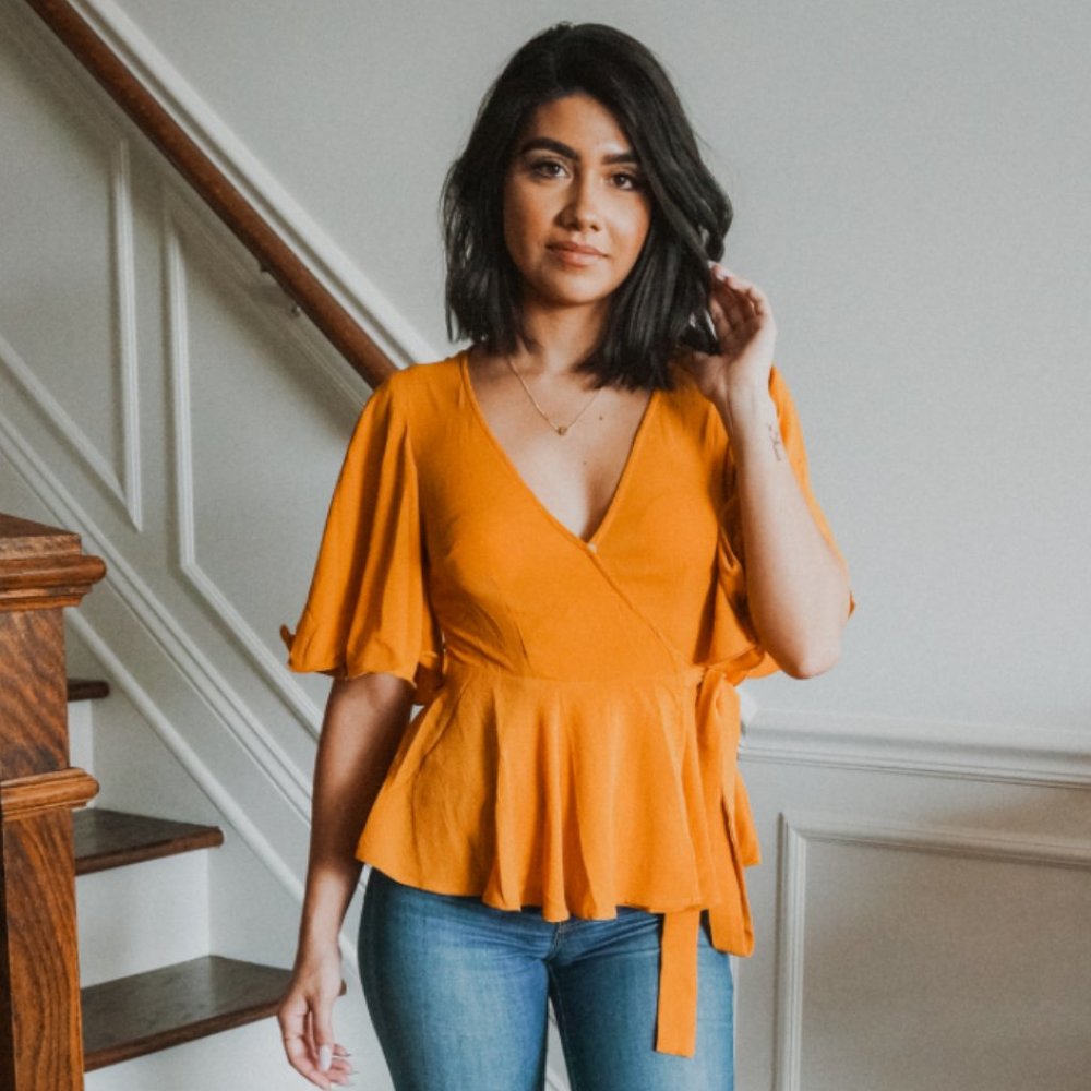 Flounce sleeve kimono  wrap-top - Picture 4 of 4